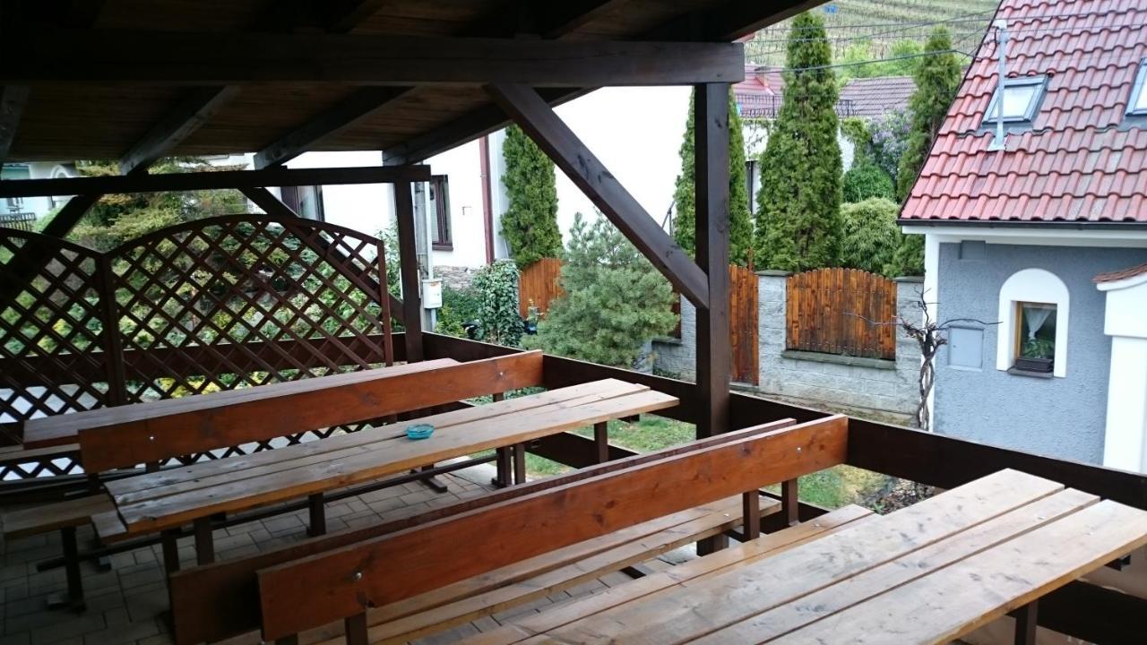 Vinarstvi Miroslav Jambor Villa Mutenice Exterior photo